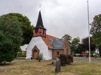 Hasle Kirche gesehen vom Friedhof aus - Hasle